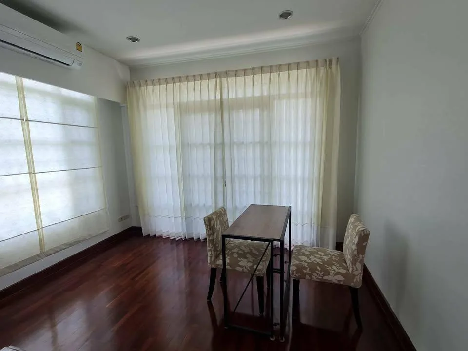 Manthana Srinakarin Village — photo 12