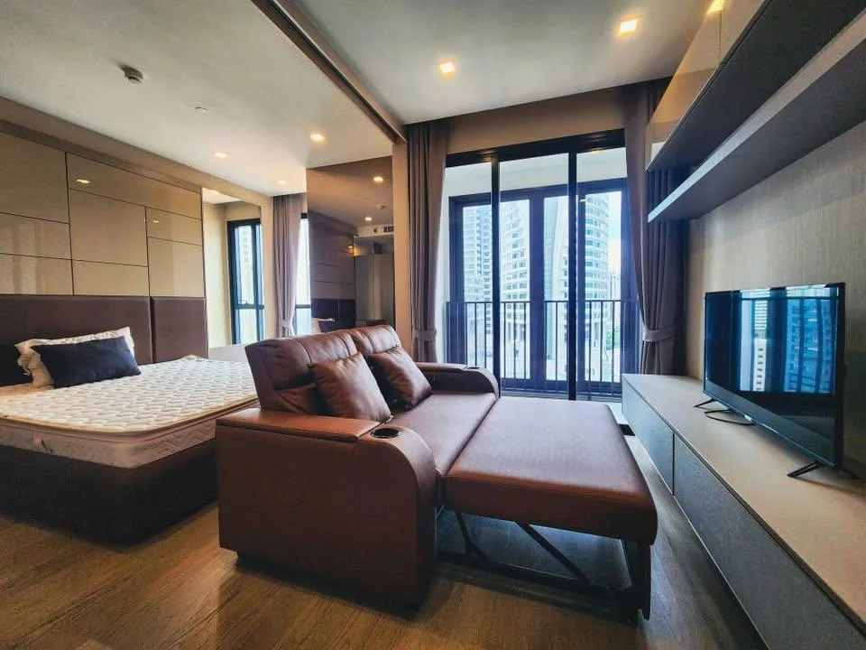 Ashton Asoke — photo 2