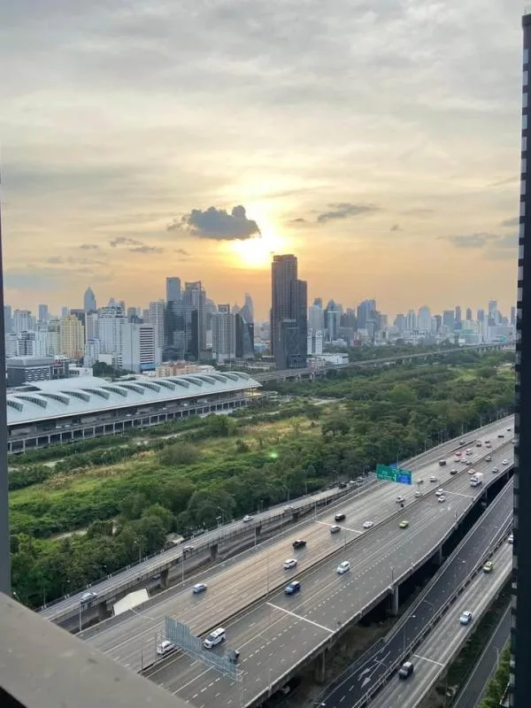 Chewathai Residence Asoke — photo 6