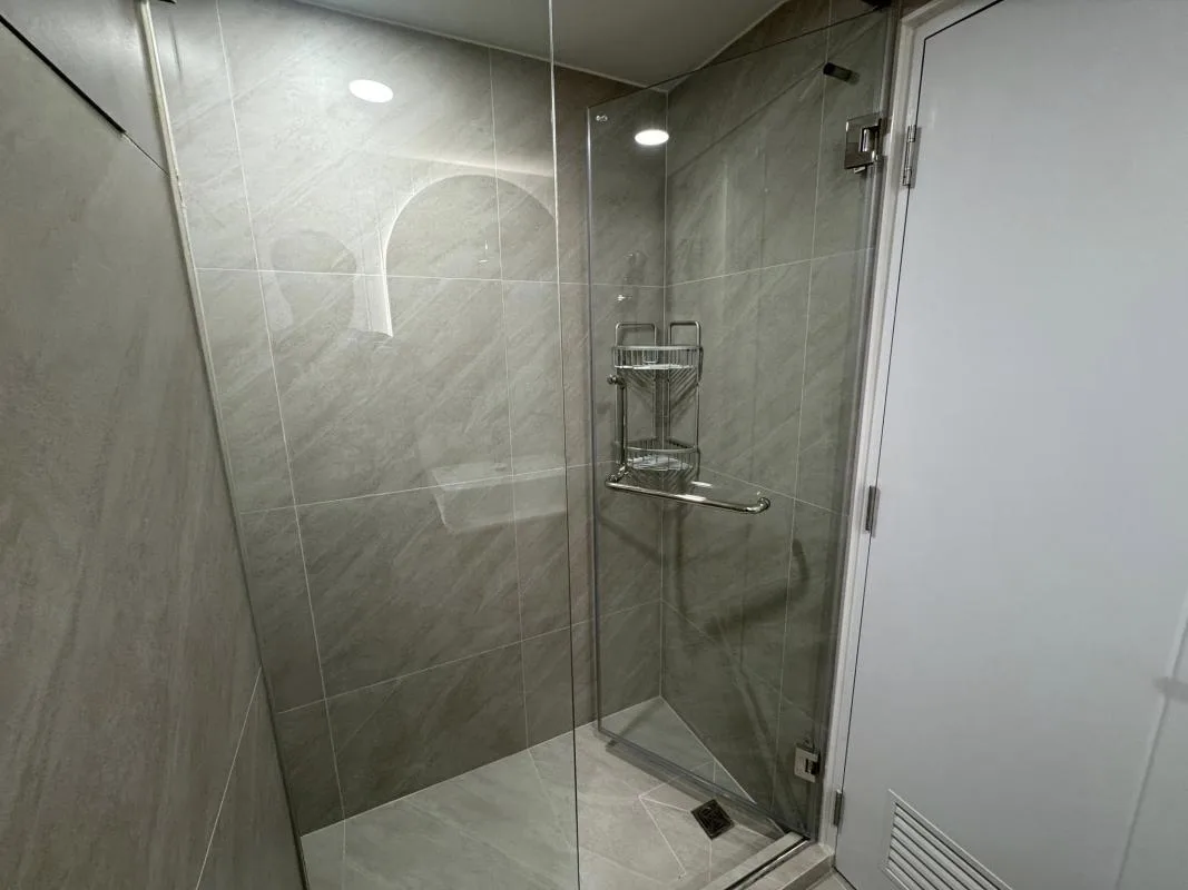 Sun Palace Condominium — photo 4
