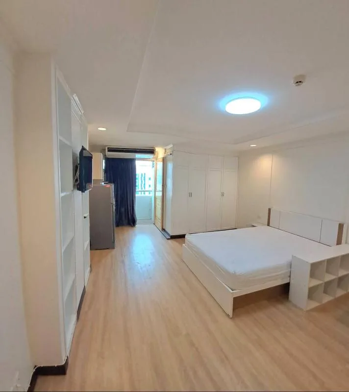 Pratunam Prestige — photo 3