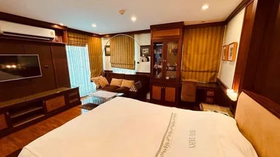 Baan Siri Sathorn Yenakard
