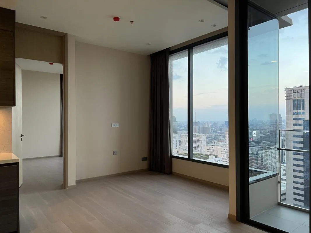 The Esse Asoke — photo 5