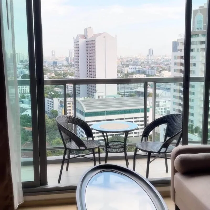 H Sukhumvit 43 — photo 4