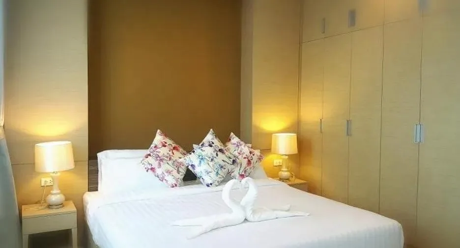 Ur Thonglor Soi 13 — photo 3