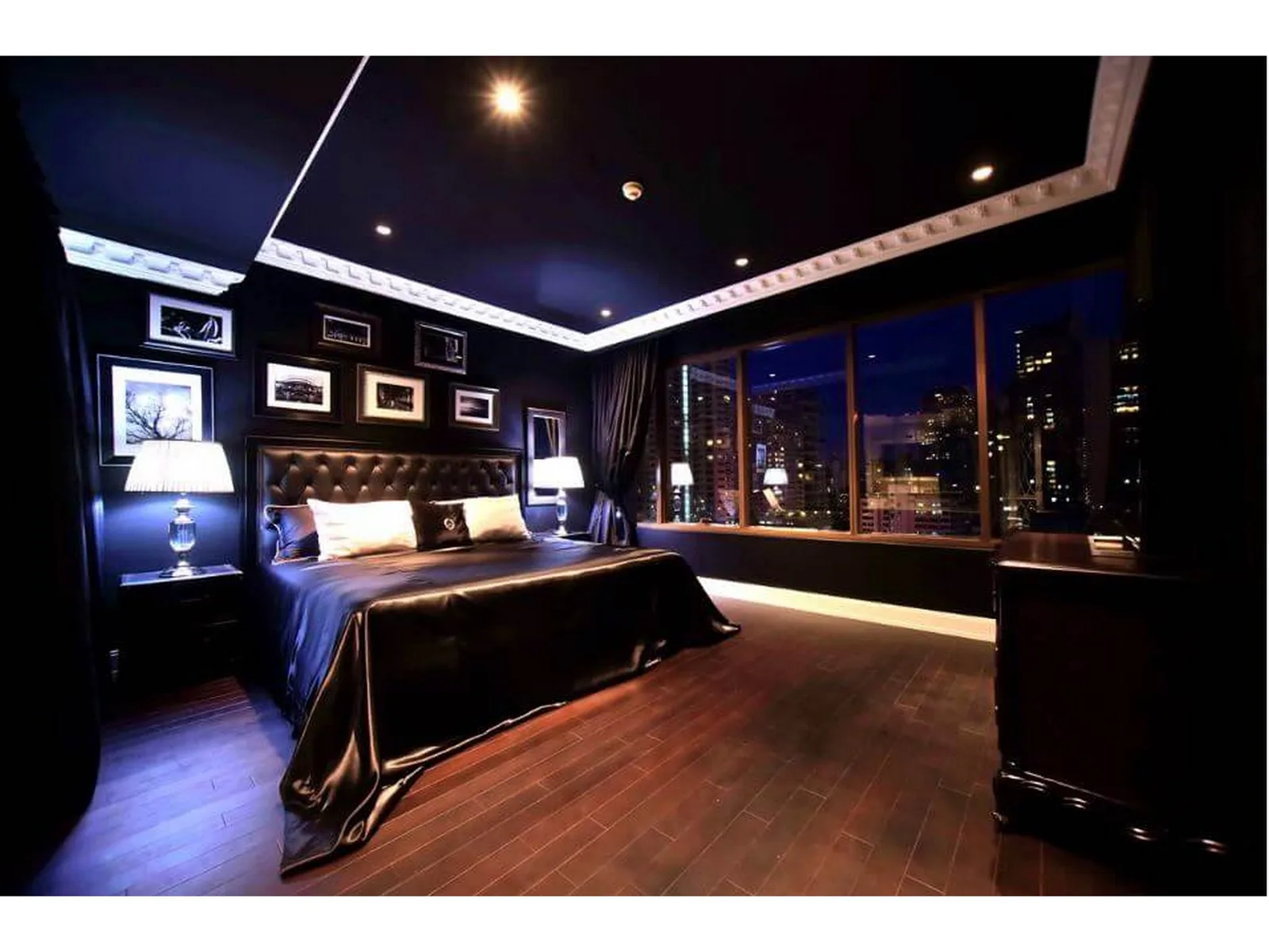 The Emporio Place — photo 8
