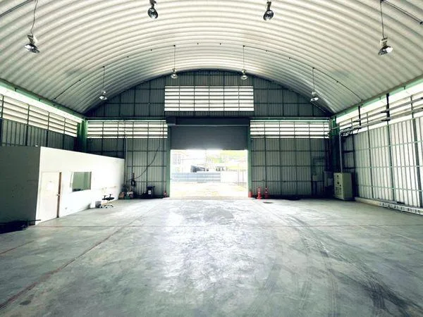 Warehouse Bang Khen — photo 4