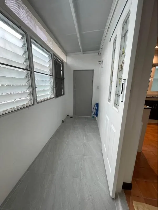 Townhouse Soi Yen Akat 3 — photo 12