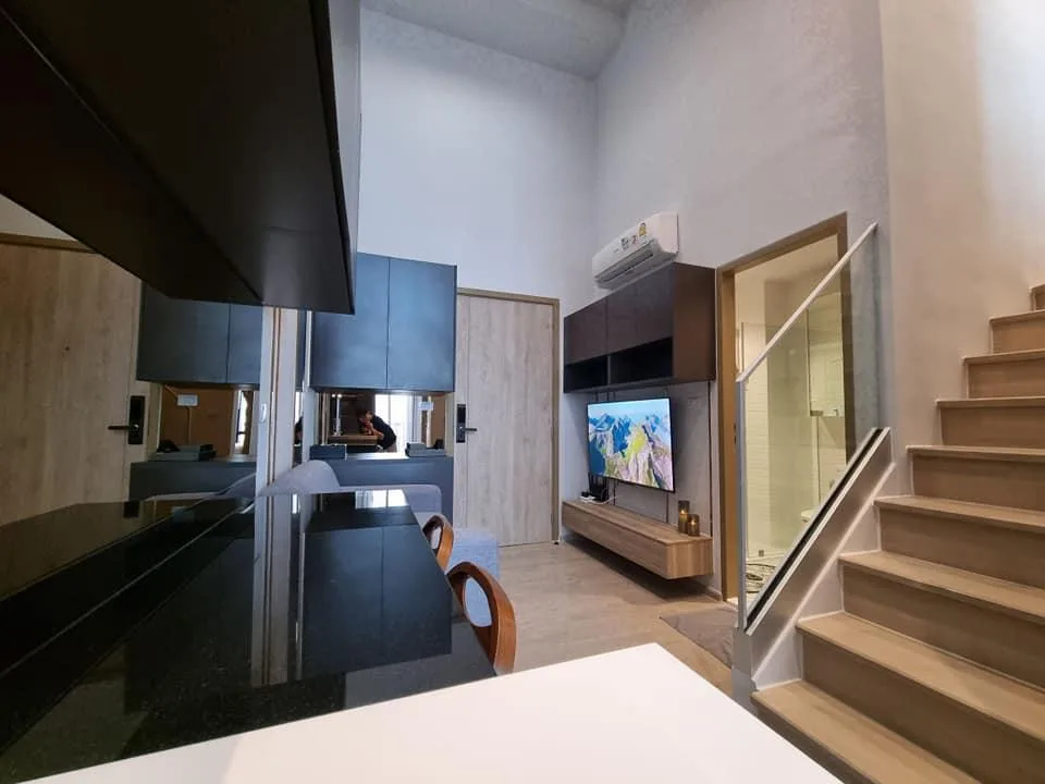 Altitude Unicorn Sathorn - Tha Phra — photo 4