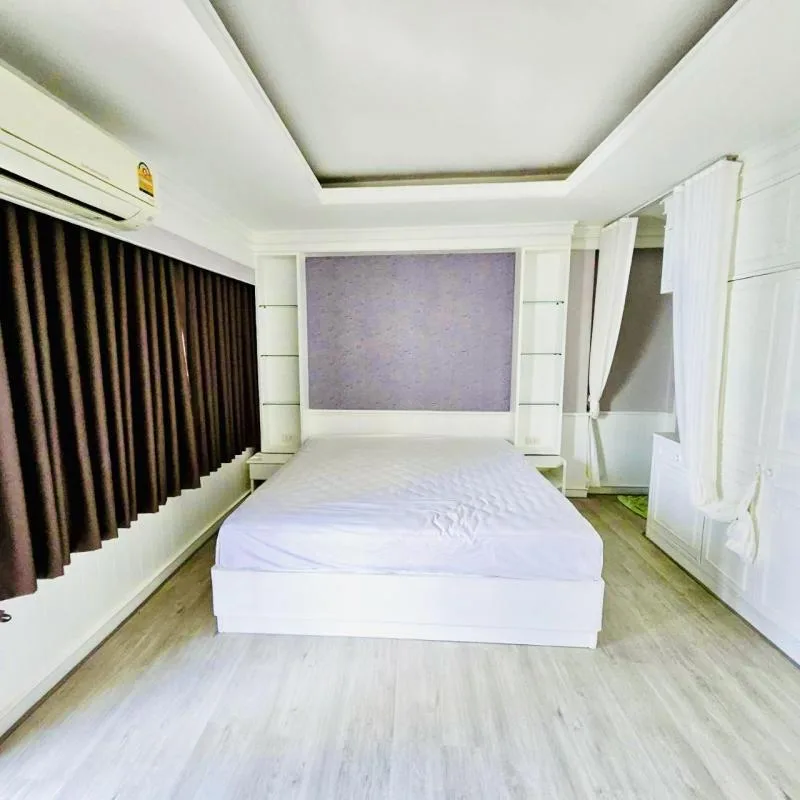 Saranjai Mansion — photo 3