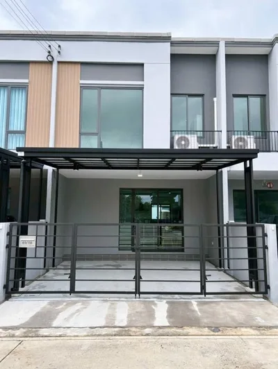 Pleno Sukhumvit-bangna 2