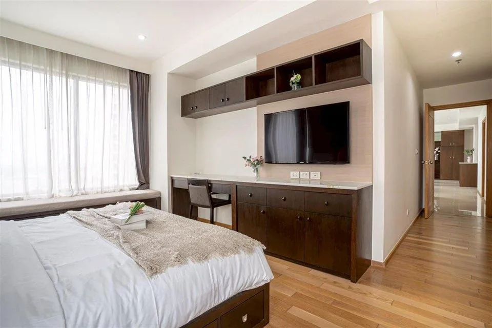 The Emporio Place — photo 18