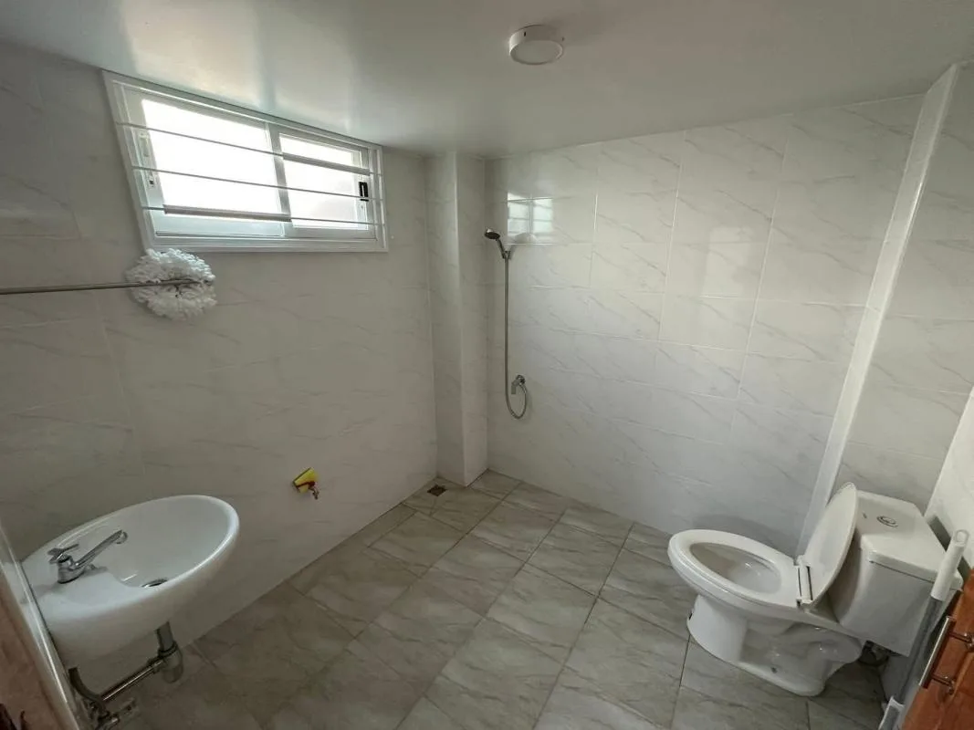 Single Home Soi Chaturathit 2 — photo 9