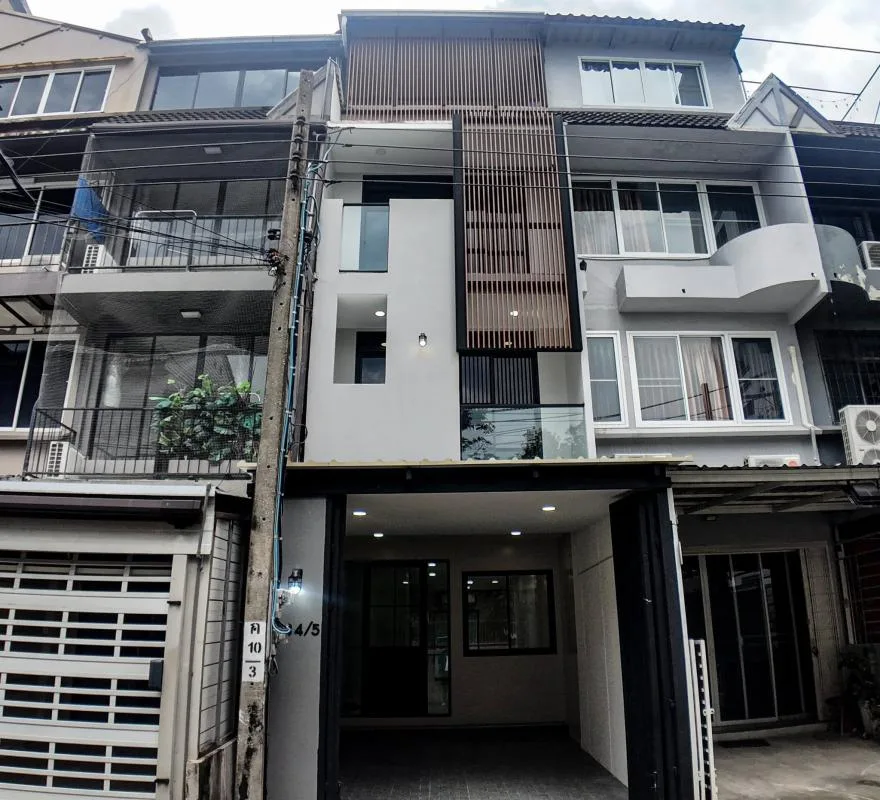 Townhouse Soi Chaiyaphruek — photo 16