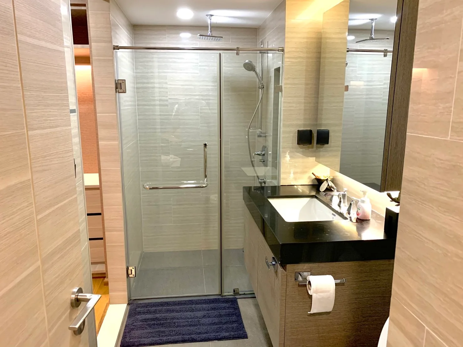 Klass Condo Langsuan — photo 13