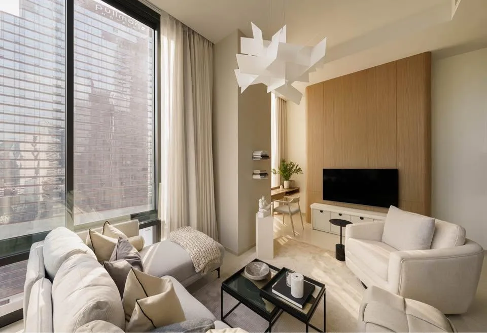 Ashton Silom — photo 3