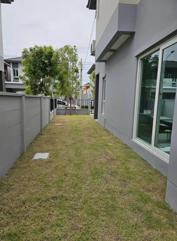 Townhome — photo 2