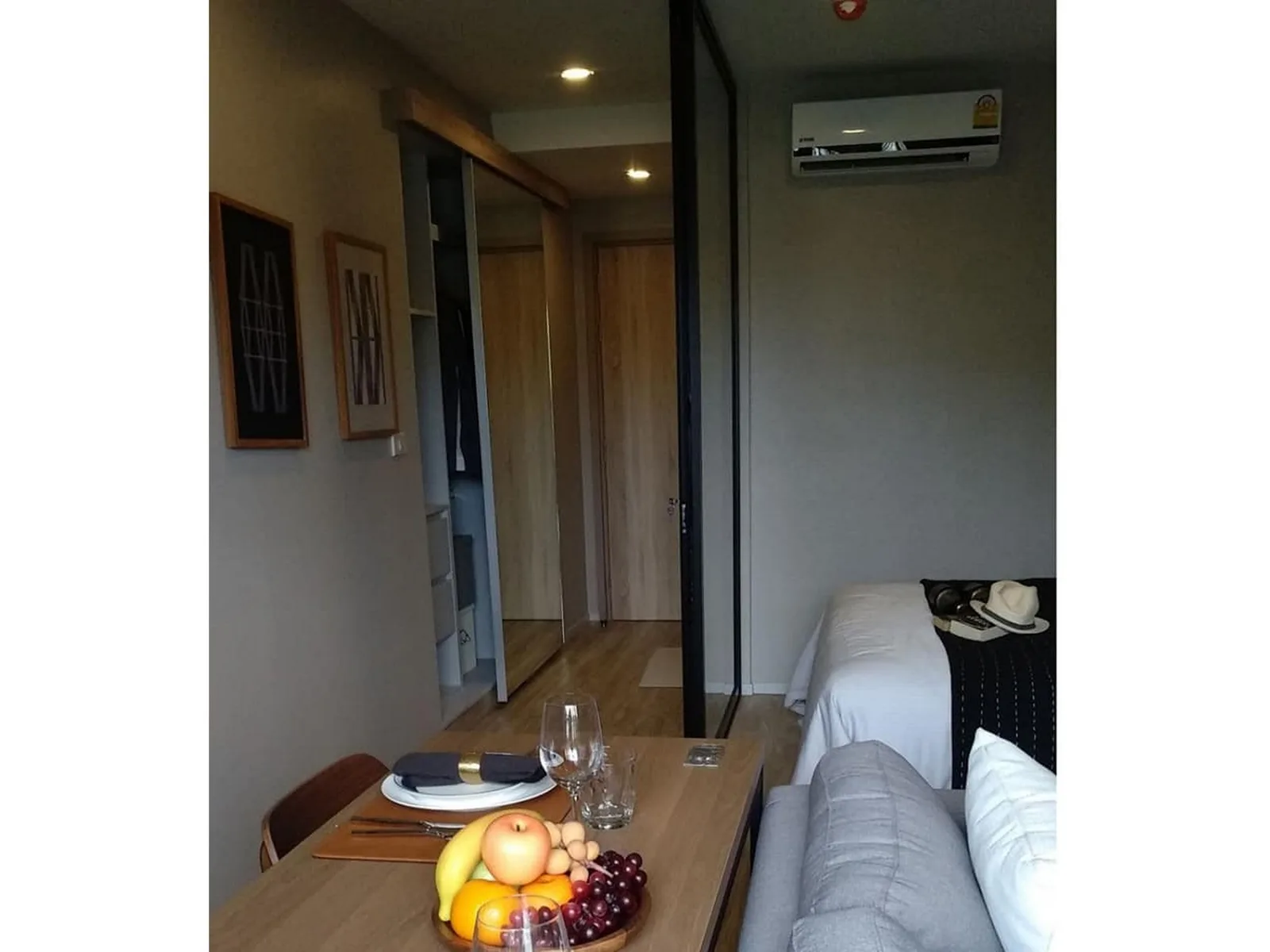 Blossom Condo @ Sathorn - Charoenrat — photo 3