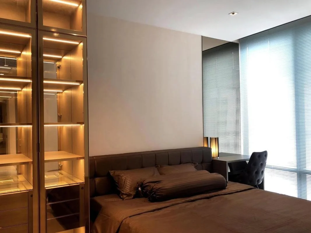 Ashton Silom — photo 6