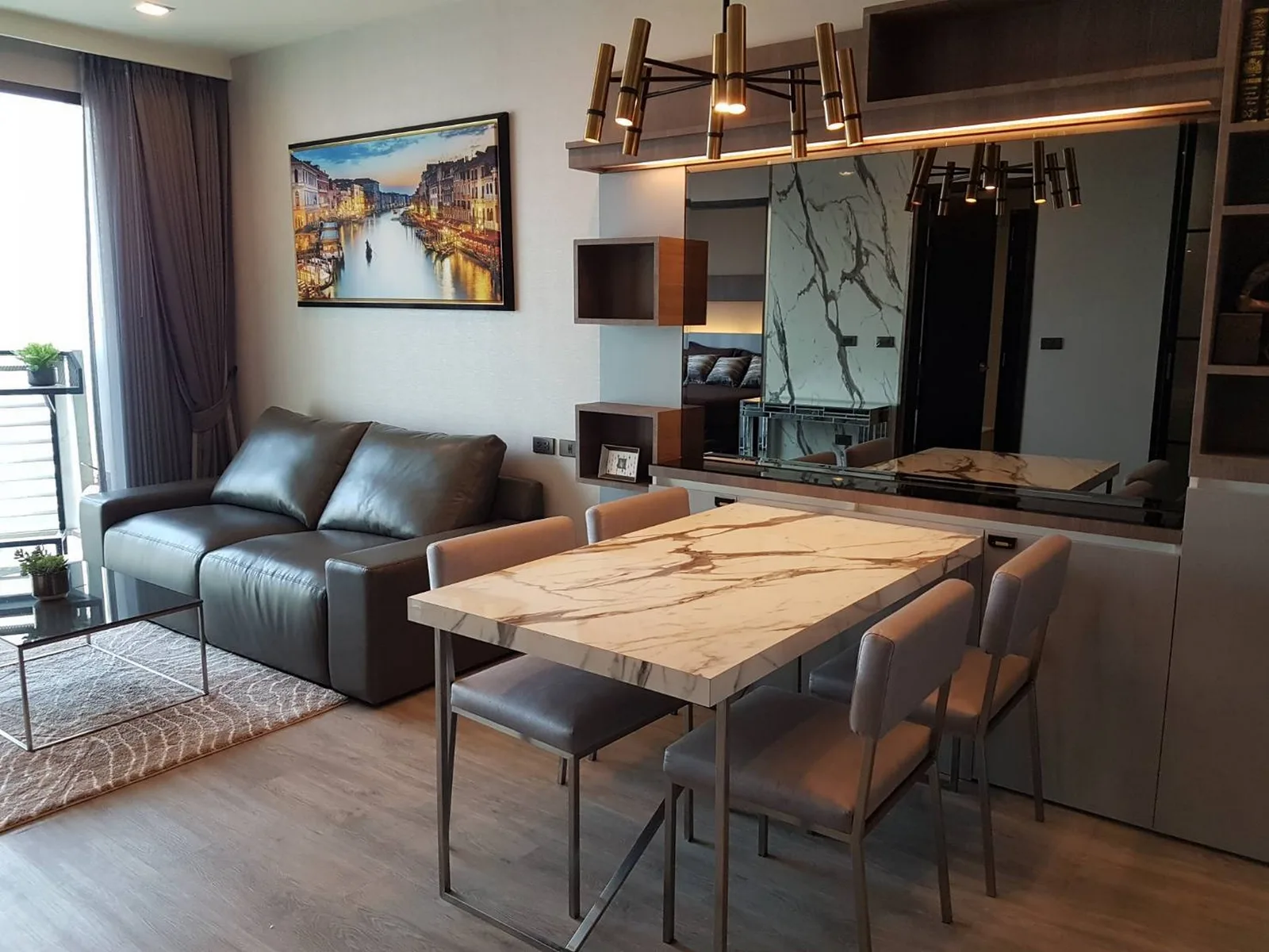 Sky Walk Condominium — photo 2