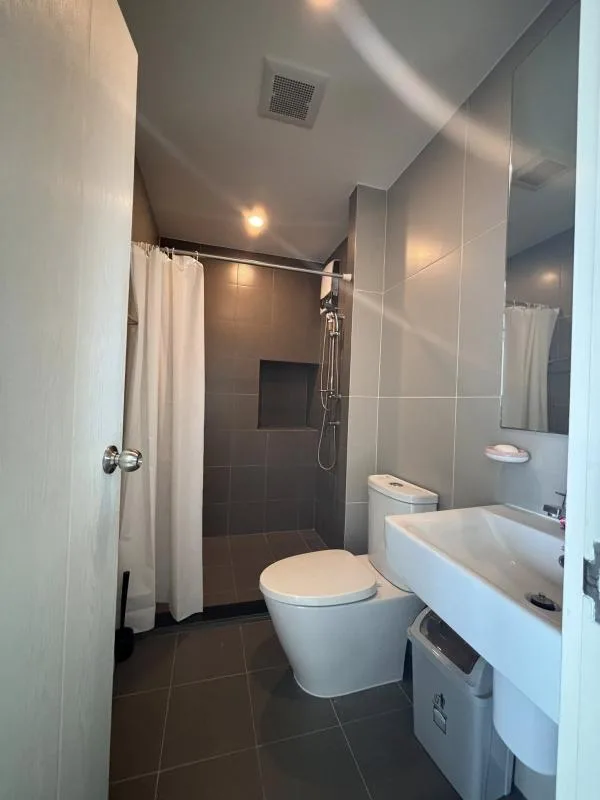 Elio Sathorn - Wutthakat — photo 8