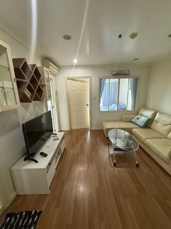 Lumpini Place Narathiwas - Chaopraya — photo 2