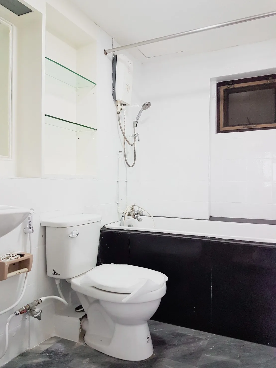 Thonglor Tower — photo 18