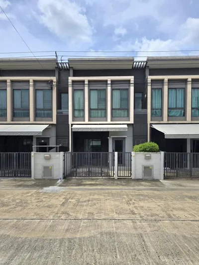 Pleno Sukhumvit-bangna