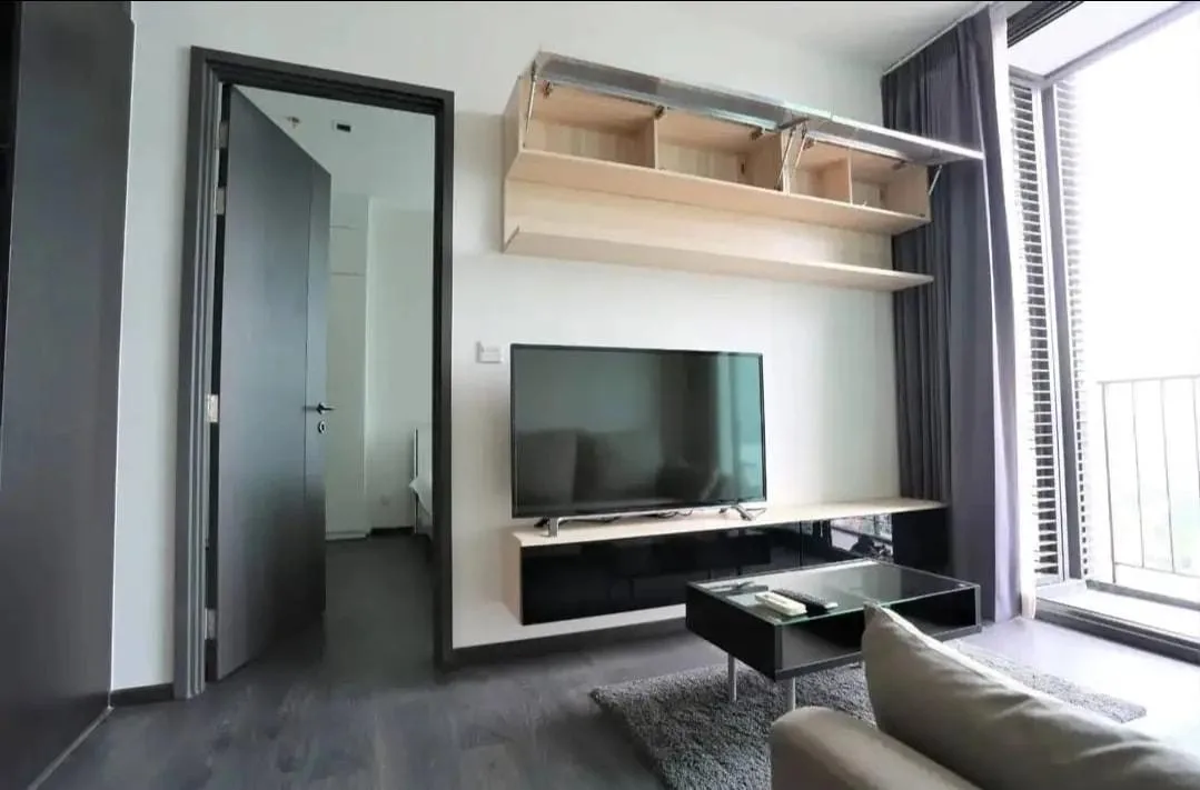 Edge Sukhumvit 23 — photo 3