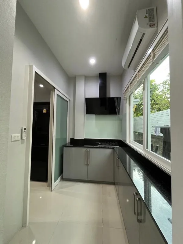 Grandio Ramintra-wongwaen — photo 10