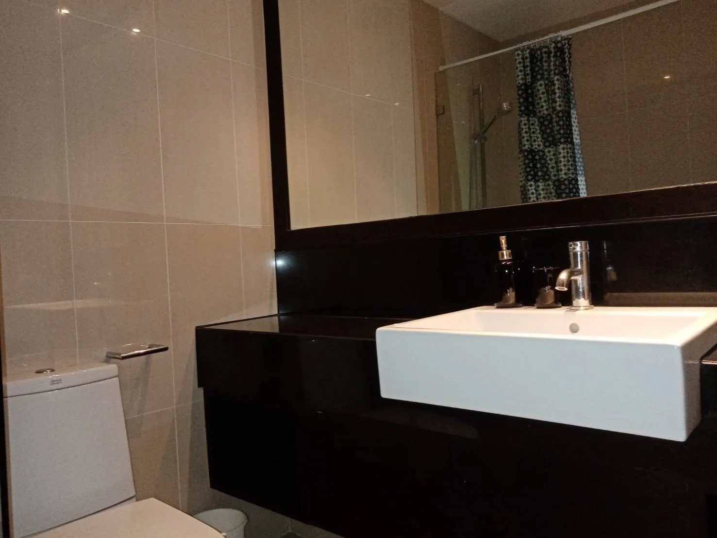 Sathorn Gardens — photo 12