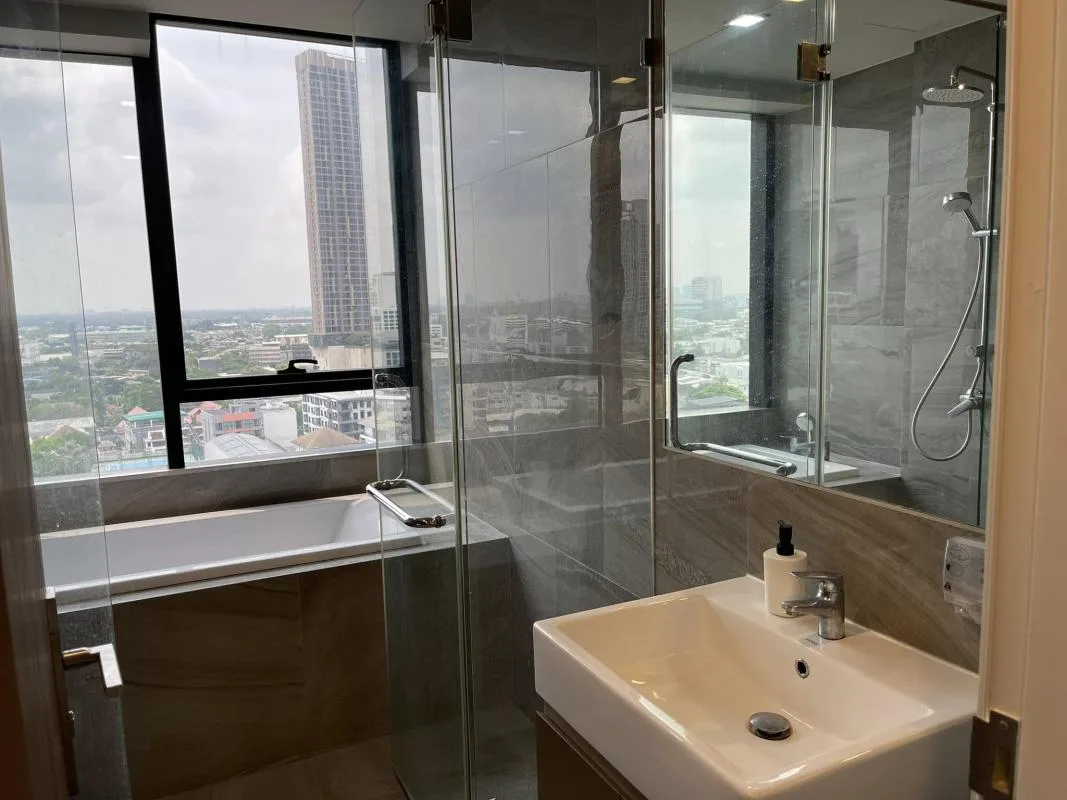 Ideo Q Sukhumvit 36 — photo 17