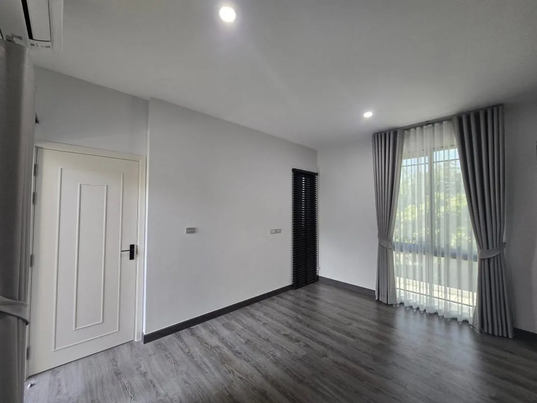 Baan Klang Muang Classe Sukhumvit 77 — photo 11