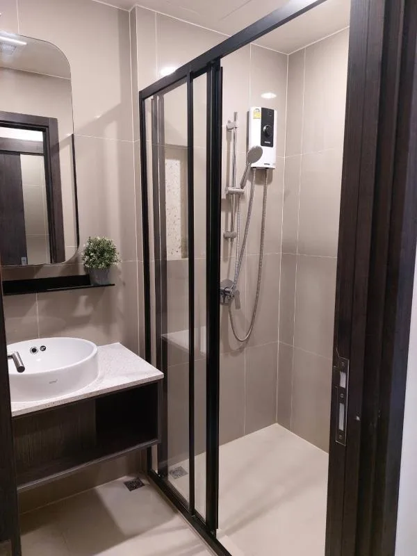 XT Huaikhwang — photo 15