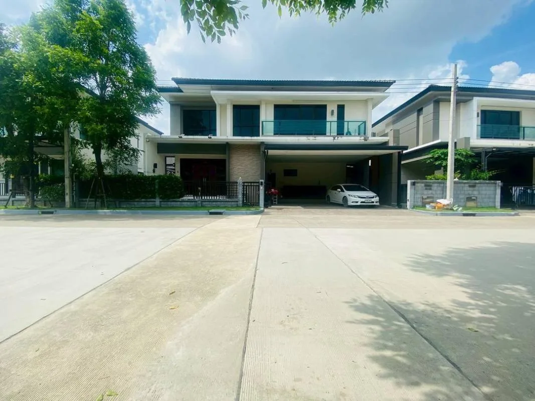 The City Pattanakarn — photo 15