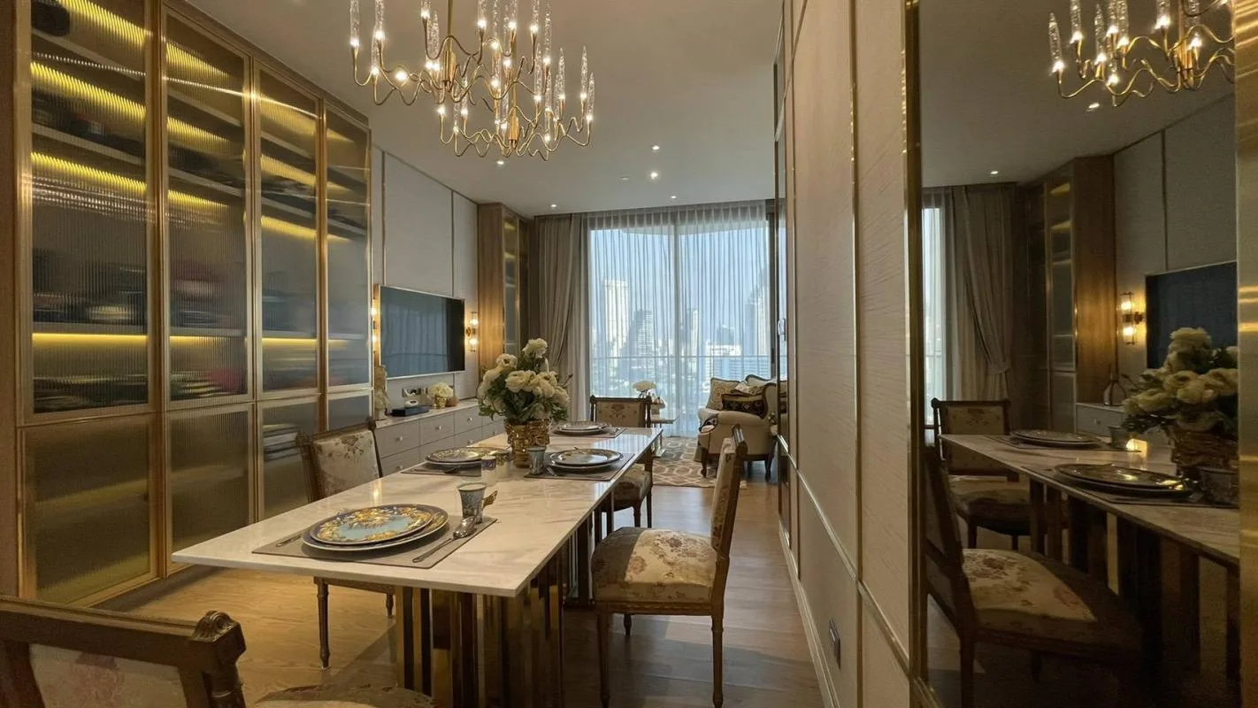 Magnolias Waterfront Residences — photo 4
