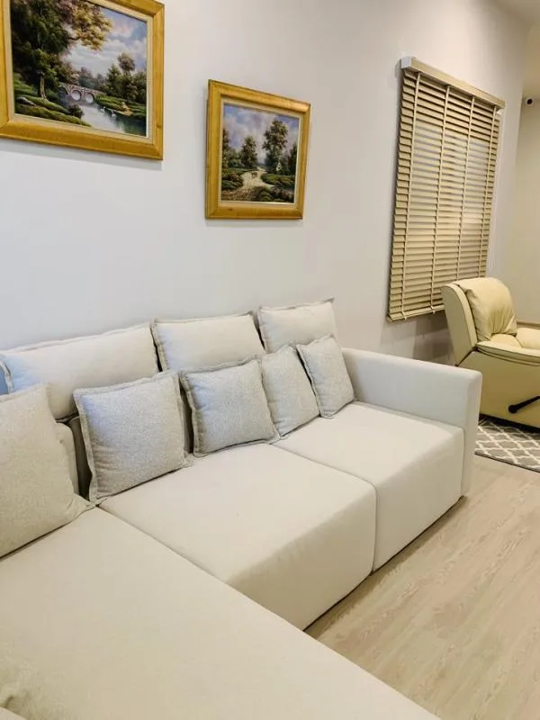 Townhome — photo 2