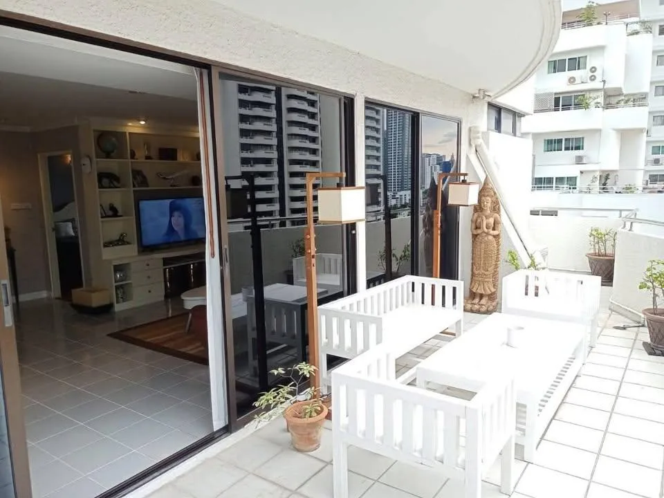 Supalai Place — photo 17