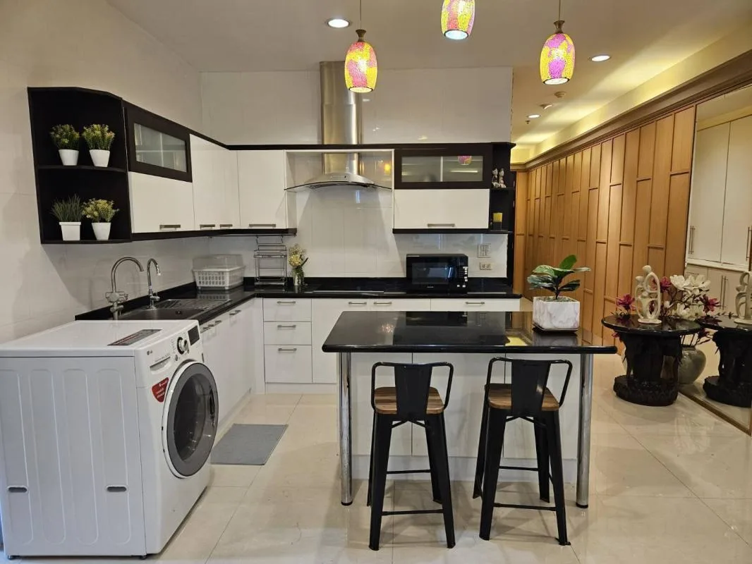 Baan Klang Krung Siam - Pathumwan — photo 5