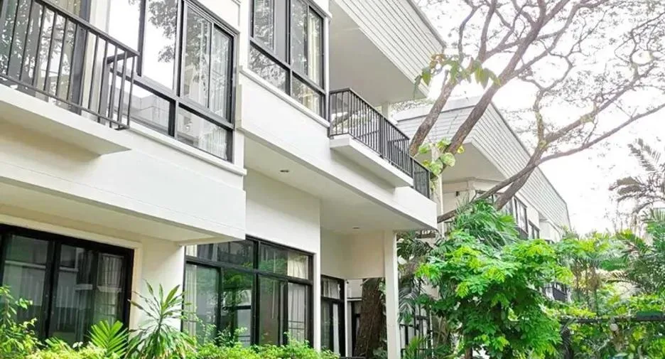 Sw38 Place — photo 12