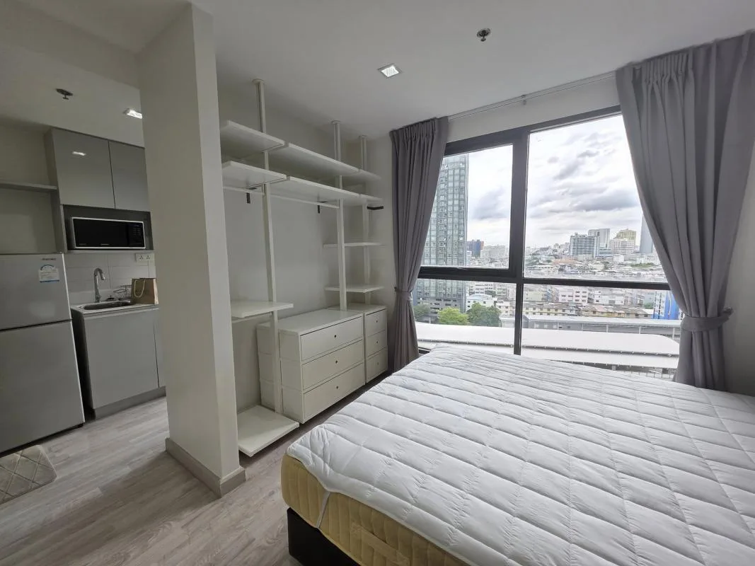 Ideo Mobi Sathorn — photo 3