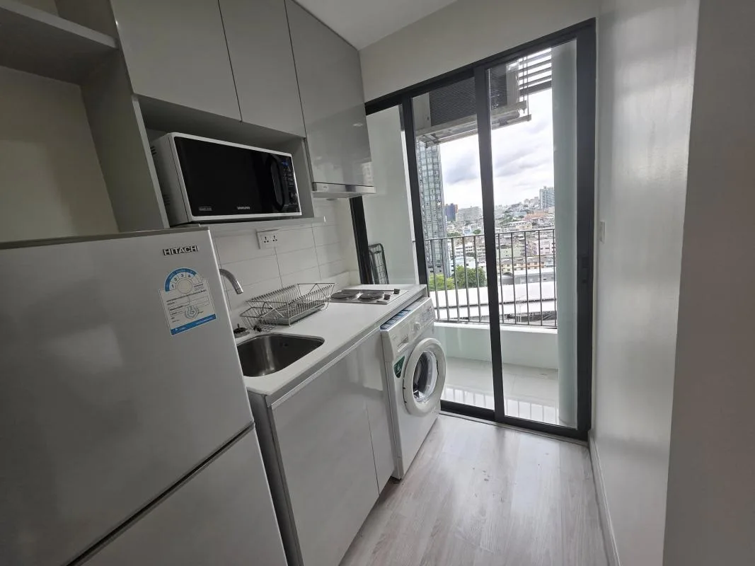 Ideo Mobi Sathorn — photo 4