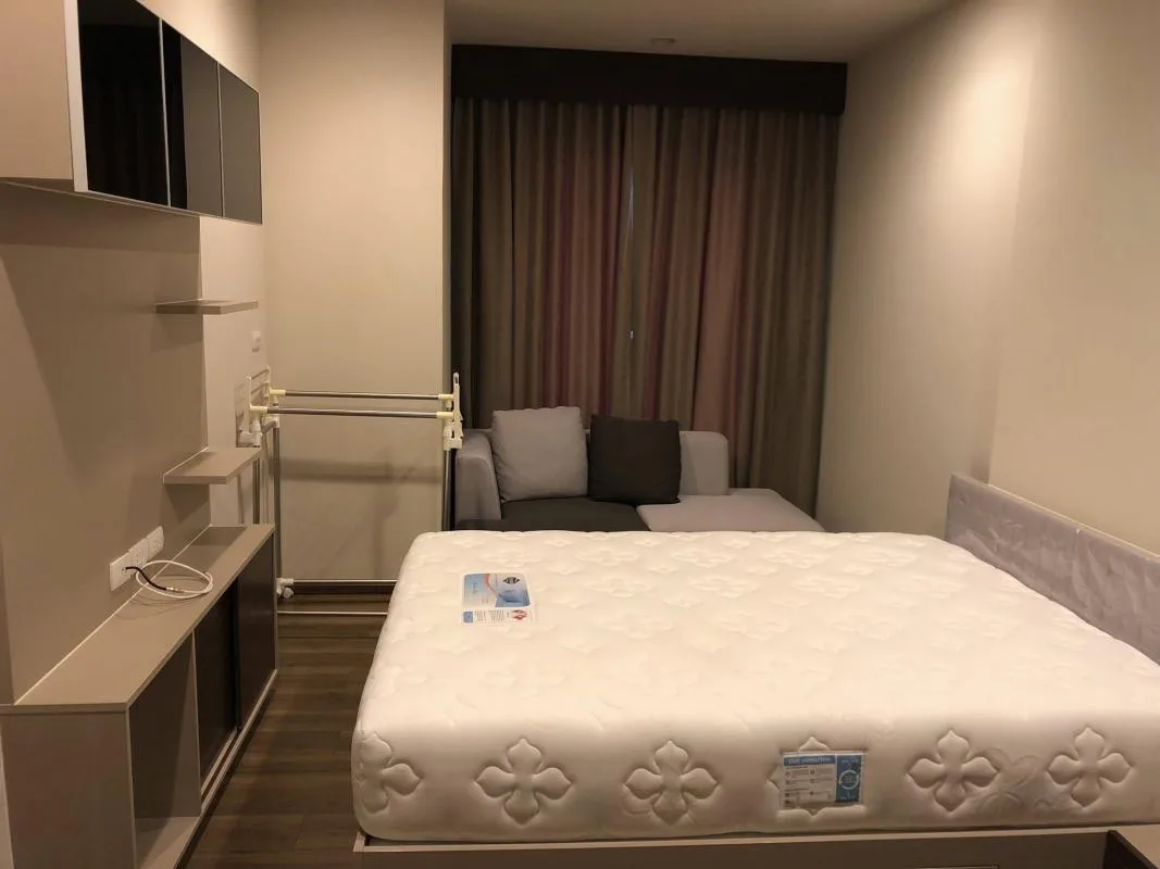 Onyx Phaholyothin — photo 6