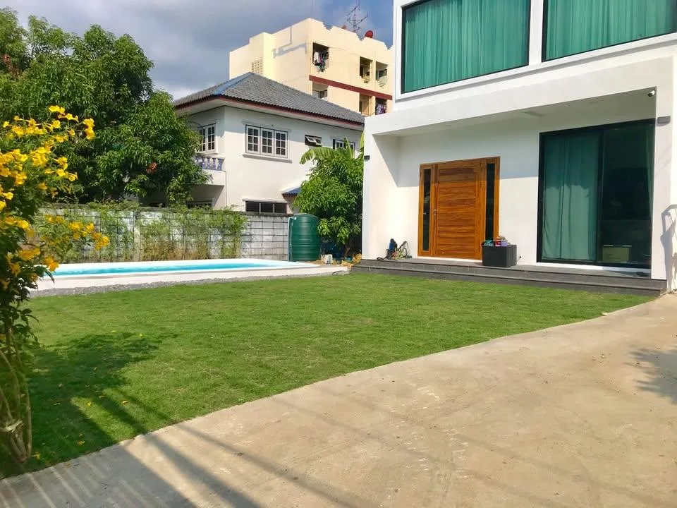 Townhome — photo 14