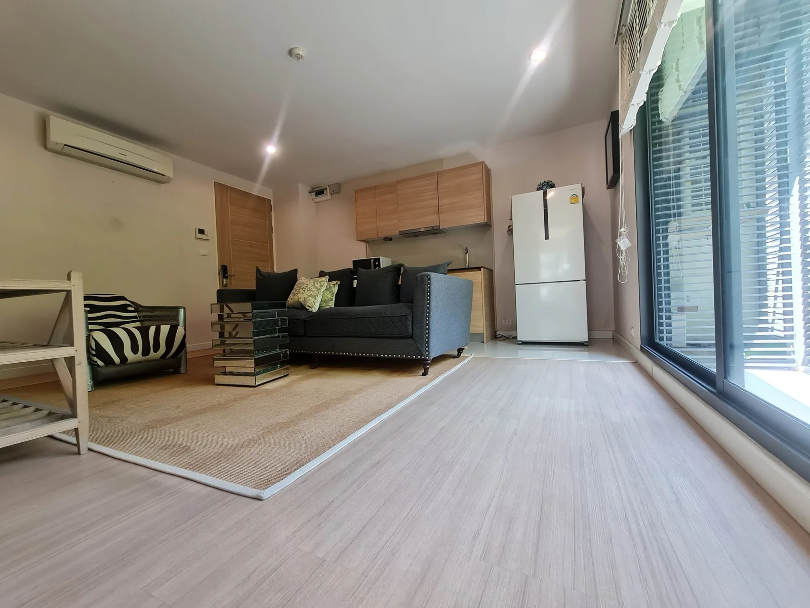 D 25 Thonglor — photo 3