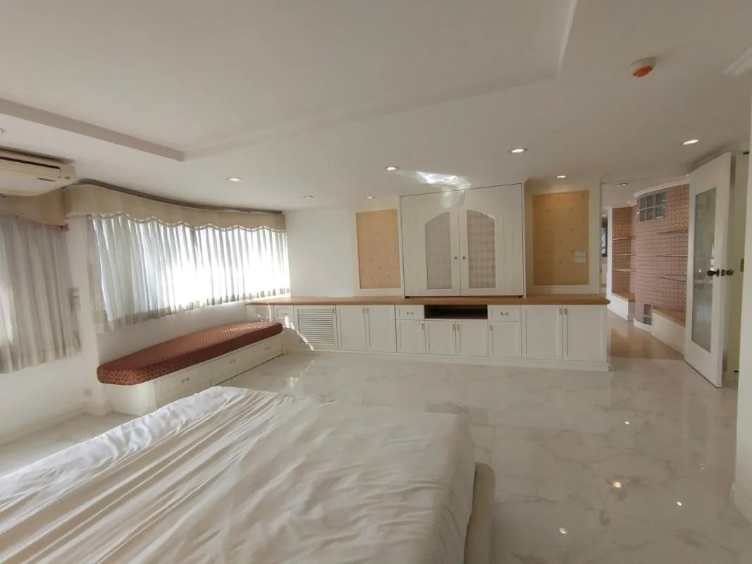 38 Mansion — photo 6