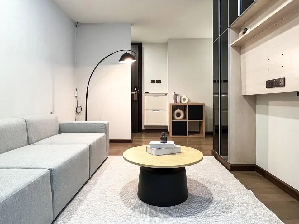 Tidy Thonglor — photo 2