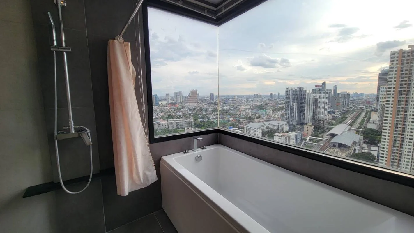 Urbano Absolute Sathon - Taksin — photo 13