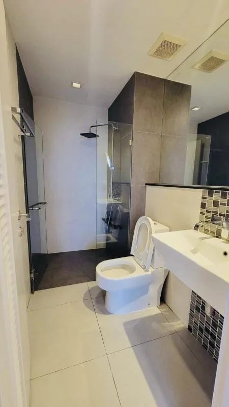 Urbano Absolute Sathon - Taksin — photo 15