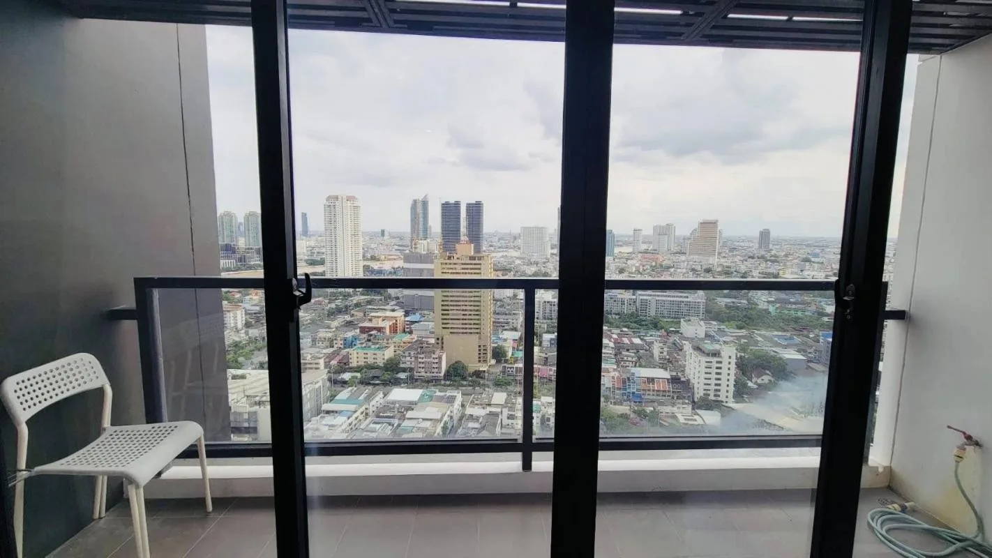 Urbano Absolute Sathon - Taksin — photo 16